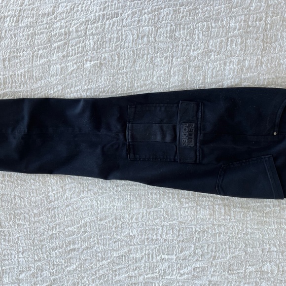 Better Bodies Cargo Pants - Picture 5 of 11